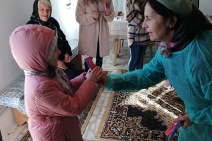 Caravană medicală în localităţile Albina şi Căldăruşa din judeţul Brăila – fotografia 9