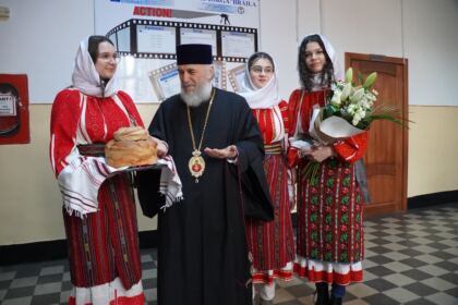 Etapa judeţeană a Olimpiadei de Religie în Galaţi şi Brăila – fotografia 1