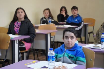 Etapa judeţeană a Olimpiadei de Religie în Galaţi şi Brăila – fotografia 8