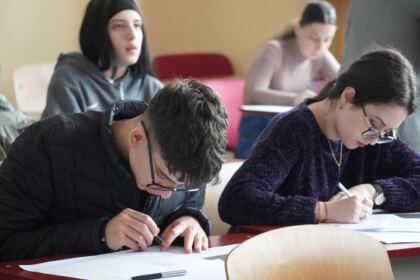 Etapa judeţeană a Olimpiadei de Religie în Galaţi şi Brăila – fotografia 22