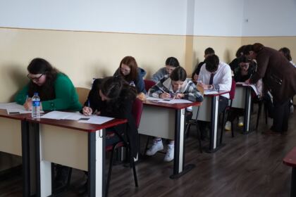Etapa judeţeană a Olimpiadei de Religie în Galaţi şi Brăila – fotografia 23