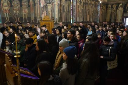 Etapa judeţeană a Olimpiadei de Religie în Galaţi şi Brăila – fotografia 19