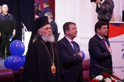 Sărbătoare pentru comunitatea academică din Galaţi – fotografia 7