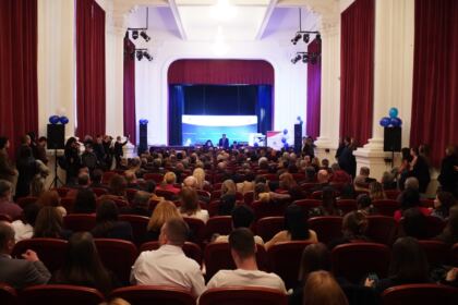 Sărbătoare pentru comunitatea academică din Galaţi – fotografia 12
