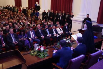 Sărbătoare pentru comunitatea academică din Galaţi – fotografia 16