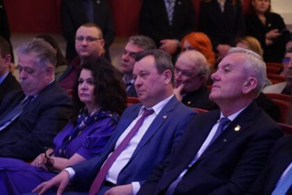 Sărbătoare pentru comunitatea academică din Galaţi – fotografia 21