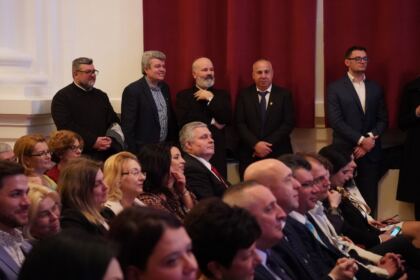 Sărbătoare pentru comunitatea academică din Galaţi – fotografia 33