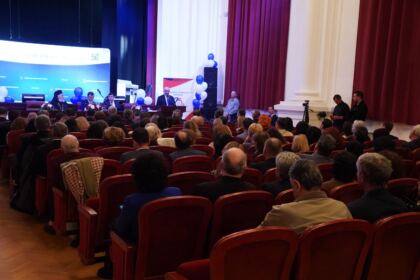 Sărbătoare pentru comunitatea academică din Galaţi – fotografia 58