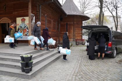 Daruri pentru vârsnicii nevoiaşi din Galaţi – fotografia 9