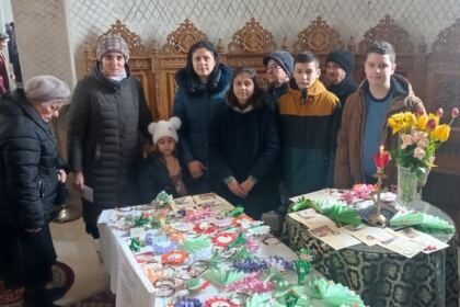 Parohia „Sfântul Spiridon Nou“ din Brăila în colaborare cu Școala Gimnazială „Fănuș Neagu“ Brăila au desfășurat proiectul „Arc peste timp“ – fotografia 9