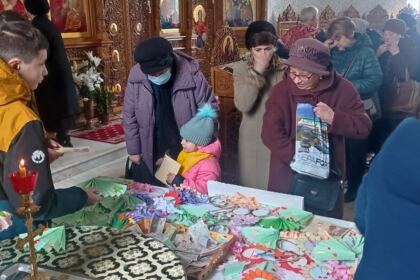 Parohia „Sfântul Spiridon Nou“ din Brăila în colaborare cu Școala Gimnazială „Fănuș Neagu“ Brăila au desfășurat proiectul „Arc peste timp“ – fotografia 10