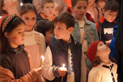 „Marşul pentru viaţă“ în Arhiepiscopia Dunării de Jos – fotografia 33