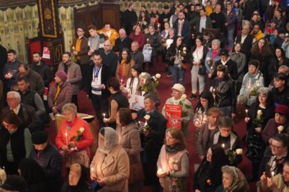 „Marşul pentru viaţă“ în Arhiepiscopia Dunării de Jos – fotografia 36