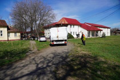 Daruri pentru nevoiaşii din localitatea Pechea, judeţul Galaţi – fotografia 14