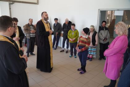 Daruri pentru nevoiaşii din localitatea Pechea, judeţul Galaţi – fotografia 35