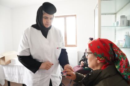 Vizită misionară şi caravană medicală în satul Ciureştii Noi, judeţul Galaţi – fotografia 77