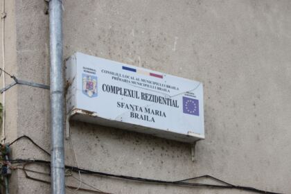 Parohia „Sf. Arhangheli“ din Brăila sprijină constant copiii şi vârstnicii nevoiaşi – fotografia 26