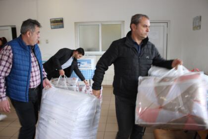 Parohia „Sf. Arhangheli“ din Brăila sprijină constant copiii şi vârstnicii nevoiaşi – fotografia 28