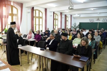 Conferinţă în cadrul Facultăţii de Istorie, Filosofie şi Teologie din Galaţi – fotografia 13