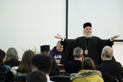 Conferinţă în cadrul Facultăţii de Istorie, Filosofie şi Teologie din Galaţi – fotografia 20
