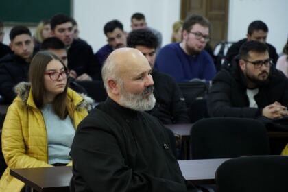 Conferinţă în cadrul Facultăţii de Istorie, Filosofie şi Teologie din Galaţi – fotografia 26