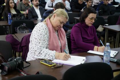 Conferinţă în cadrul Facultăţii de Istorie, Filosofie şi Teologie din Galaţi – fotografia 30