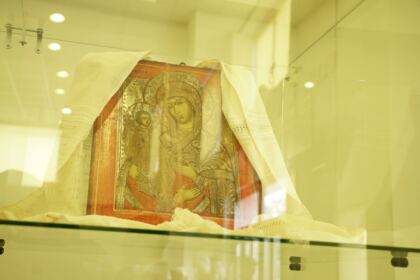 Simpozion interseminarial şi expoziţie la Muzeul eparhial din Galaţi – fotografia 27