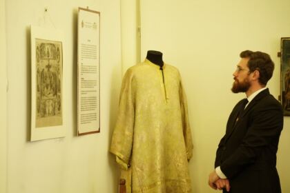 Simpozion interseminarial şi expoziţie la Muzeul eparhial din Galaţi – fotografia 48