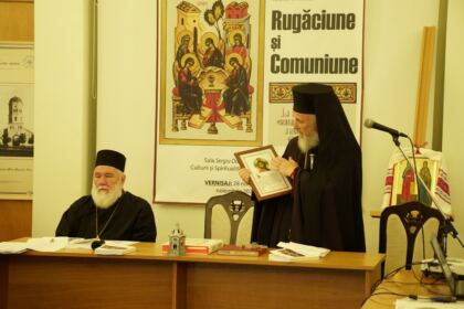 Simpozion interseminarial şi expoziţie la Muzeul eparhial din Galaţi – fotografia 57