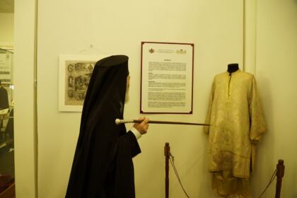 Simpozion interseminarial şi expoziţie la Muzeul eparhial din Galaţi – fotografia 76