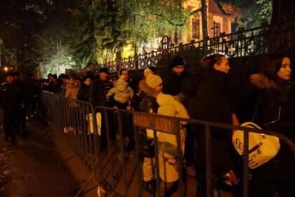Tradiţionalul pelerinaj al luminii la Galaţi – fotografia 20