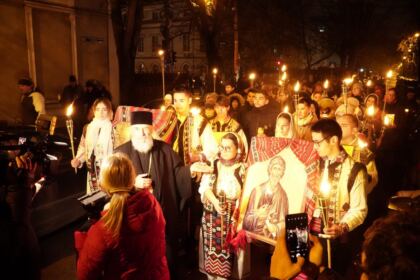 Tradiţionalul pelerinaj al luminii la Galaţi – fotografia 27