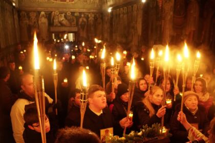 Tradiţionalul pelerinaj al luminii la Galaţi – fotografia 36