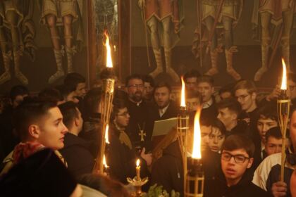 Tradiţionalul pelerinaj al luminii la Galaţi – fotografia 45