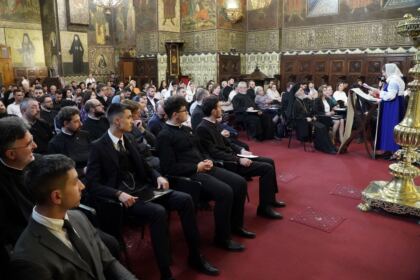 Consfătuirea anuală a profesorilor de religie din judeţul Galaţi – fotografia 15
