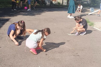 Activităţi de vară în parohiile Foltești și Stoicani – fotografia 5