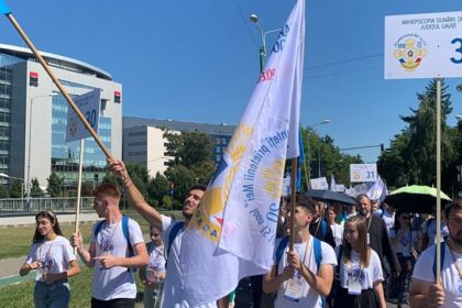 Tinerii gălățeni și brăileni în „Procesiunea prieteniei“ de la ITO 2023 – fotografia 1