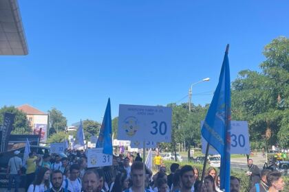 Tinerii gălățeni și brăileni în „Procesiunea prieteniei“ de la ITO 2023 – fotografia 4