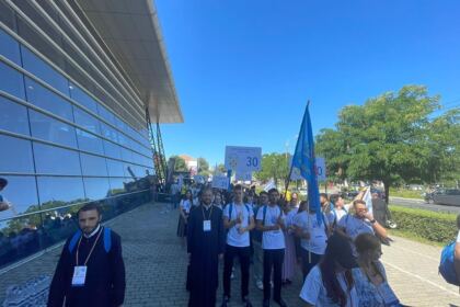 Tinerii gălățeni și brăileni în „Procesiunea prieteniei“ de la ITO 2023 – fotografia 6