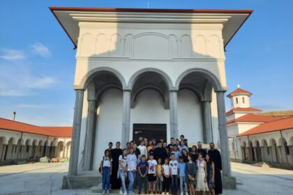 Popasuri duhovnicești pentru 50 de copii din localitatea Matca – fotografia 13