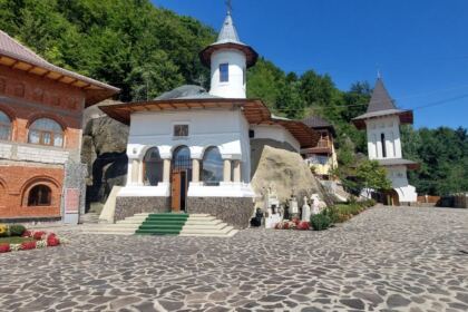 Activităţi de vară în localitatea Ulmu, parohiile Mohreanu şi Ulmu – fotografia 23