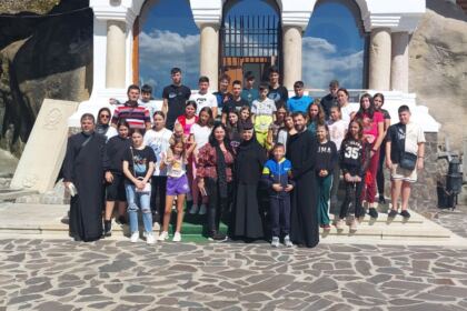 Activităţi de vară în localitatea Ulmu, parohiile Mohreanu şi Ulmu – fotografia 28