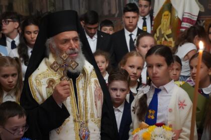 Seminarul Teologic „Sfântul Andrei“ din Galaţi şi-a deschis porţile pentru un nou an şcolar – fotografia 9