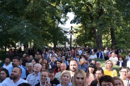 Seminarul Teologic „Sfântul Andrei“ din Galaţi şi-a deschis porţile pentru un nou an şcolar – fotografia 40