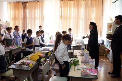 Seminarul Teologic „Sfântul Andrei“ din Galaţi şi-a deschis porţile pentru un nou an şcolar – fotografia 51