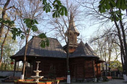 Daruri pentru vârsnicii nevoiaşi din Galaţi – fotografia 3