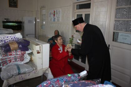 Daruri pentru vârsnicii nevoiaşi din Galaţi – fotografia 37