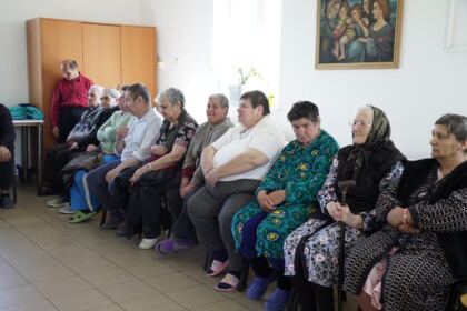 Rugăciuni şi daruri pentru vârstnicii nevoiaşi din judeţul Brăila – fotografia 18