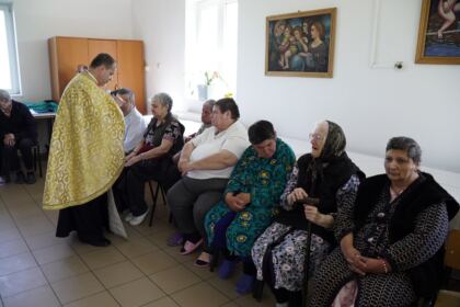 Rugăciuni şi daruri pentru vârstnicii nevoiaşi din judeţul Brăila – fotografia 28