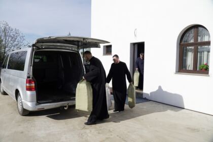 Acţiune filantropică la Centrul Medico-Social din localitatea Pechea, judeţul Galaţi – fotografia 6